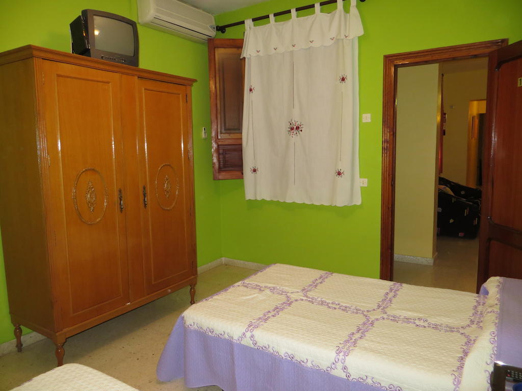 Hostal Restaurante Reina El Tejar Camera foto