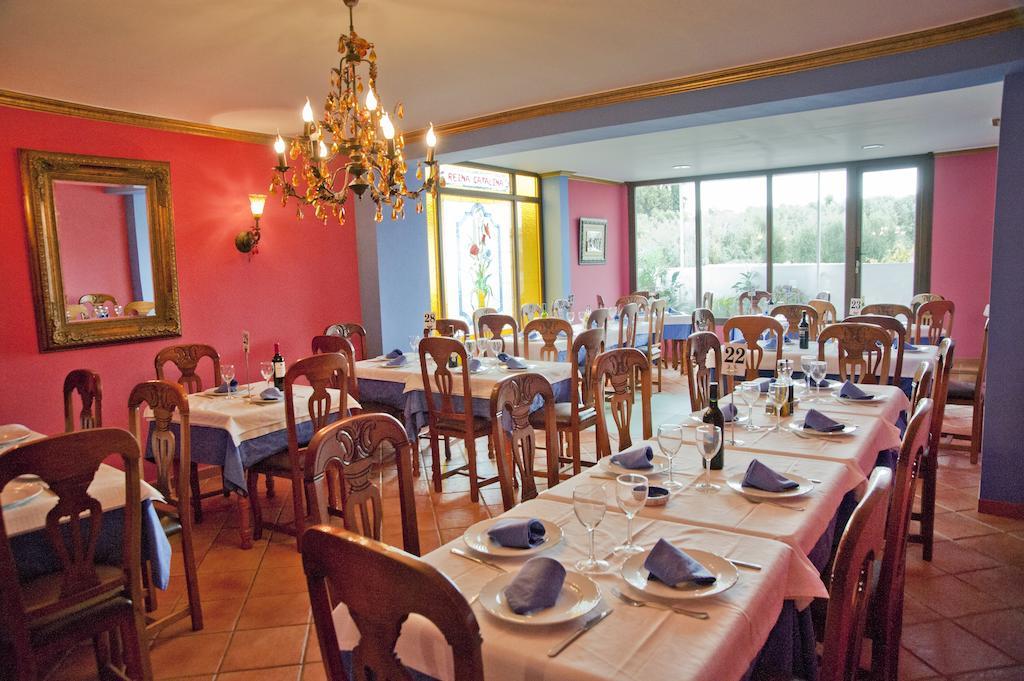 Hostal Restaurante Reina El Tejar Esterno foto